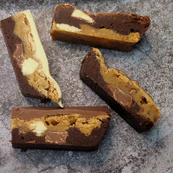 Small Brookie Selection Box