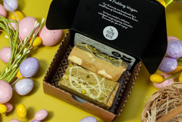 Pistachio blondie , lashing of pistachio sauce and white chocolate.